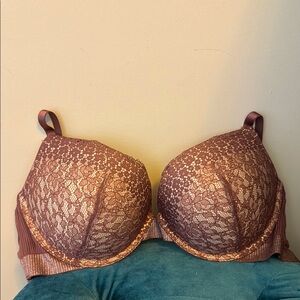 NWOT Victoria’s Secret Very Sexy Push-up Bra 32DDD